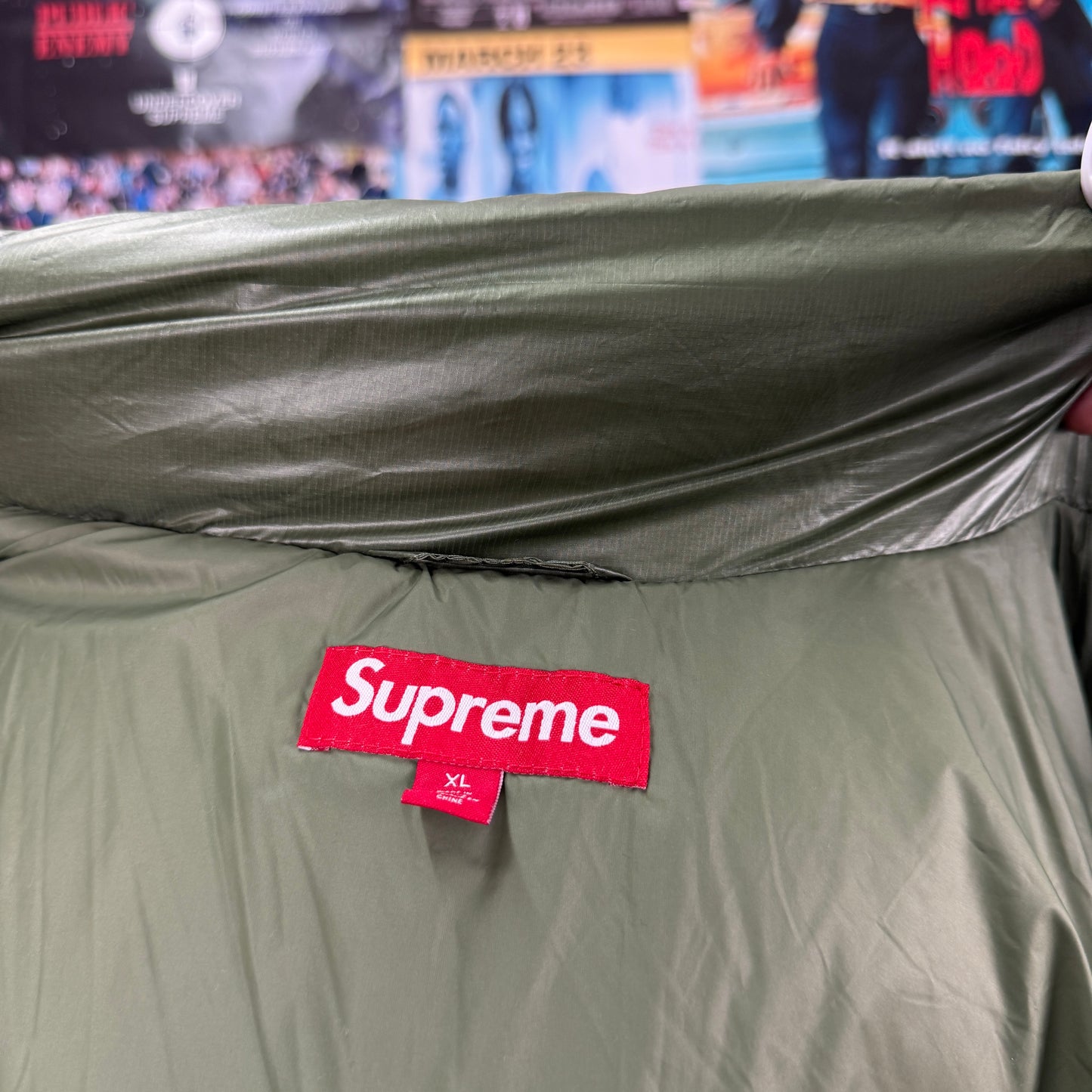 SUPREME FW23 FEATHERWEIGHT DOWN PUFFER JACKET