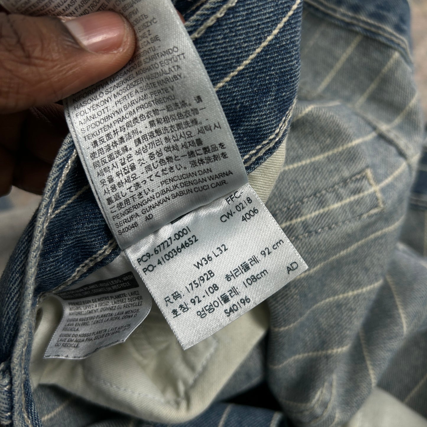 SUPREME LEVI SS18 PINSTRIPE 55O JEANS