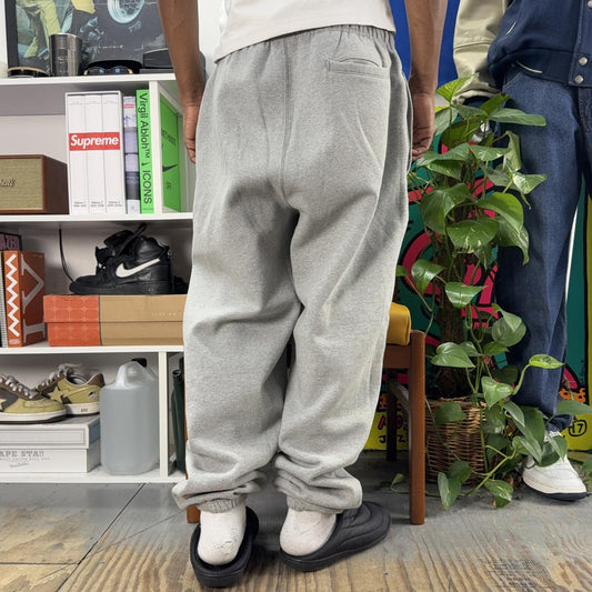 STUSSY X NIKE SS23 FLEECE GREY JOGGERS