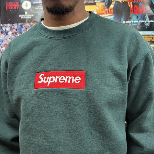 SUPREME FW22 BOX LOGO CREWNECK