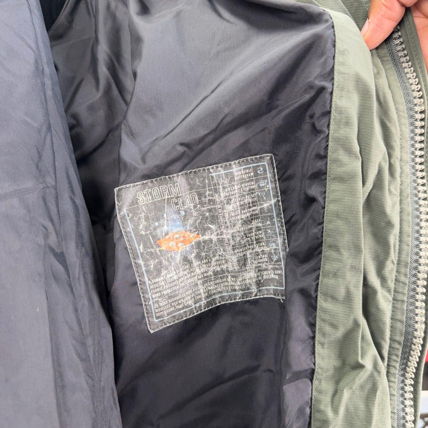 NIKE ACG 2000s ASYMETRIC CARGO JACKET