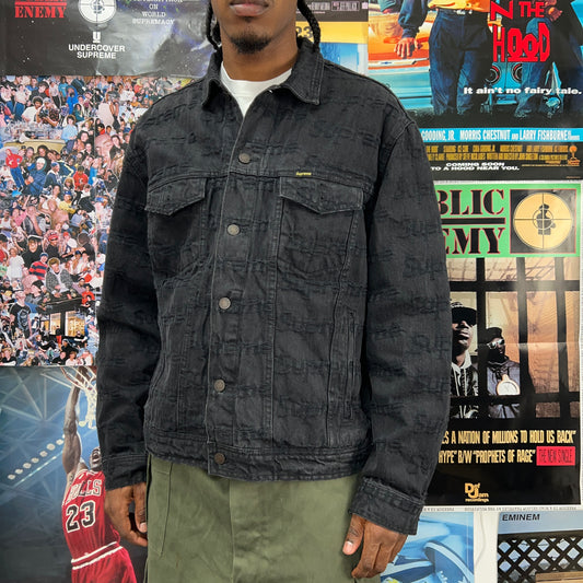 SUPREME SS21 FRAYED LOGOS DENIM TRUCKER JACKET
