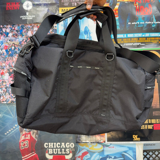 SUPREME FW24 BLACK DUFFLE BAG