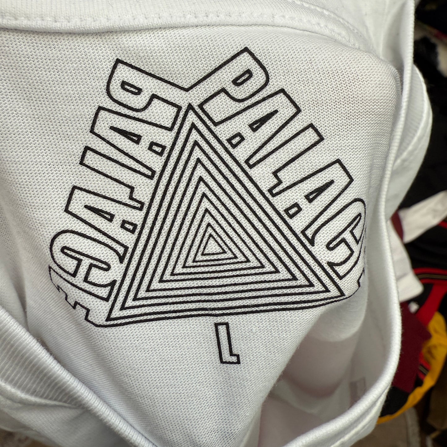 PALACE SHANGHAI FW19 TRI FERG TEE