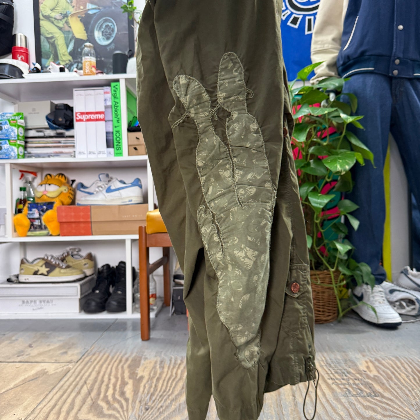 MAHARISHI 2002 EMBROIDERED SNOWPANT