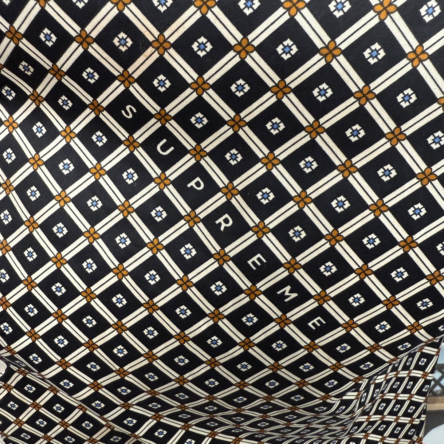 SUPREME SS20 SATIN PAJAMA TOP