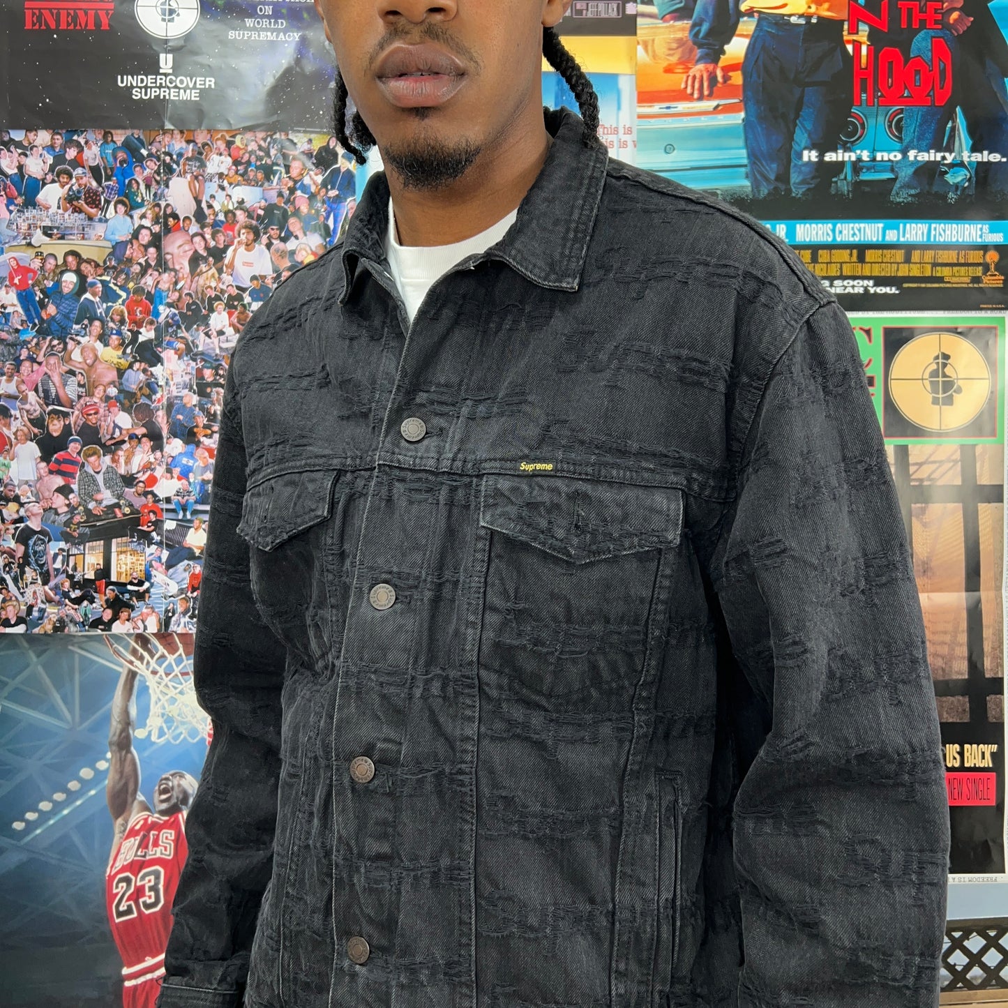 SUPREME SS21 FRAYED LOGOS DENIM TRUCKER JACKET