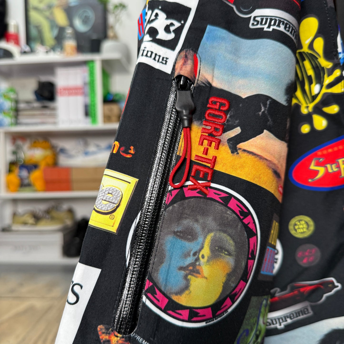 SUPREME SS21 GORE-TEX STICKERS PANT