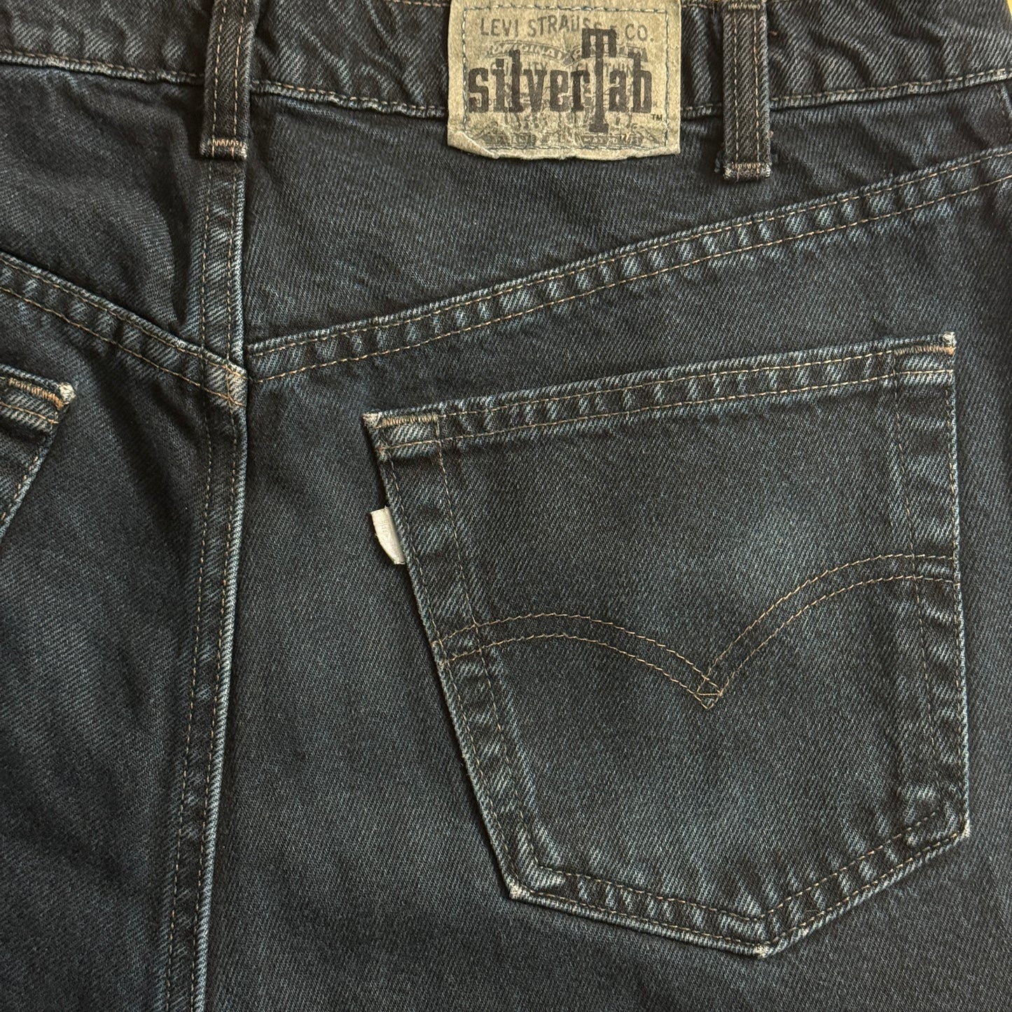 LEVI 2000s BAGGY DENIM JEANS