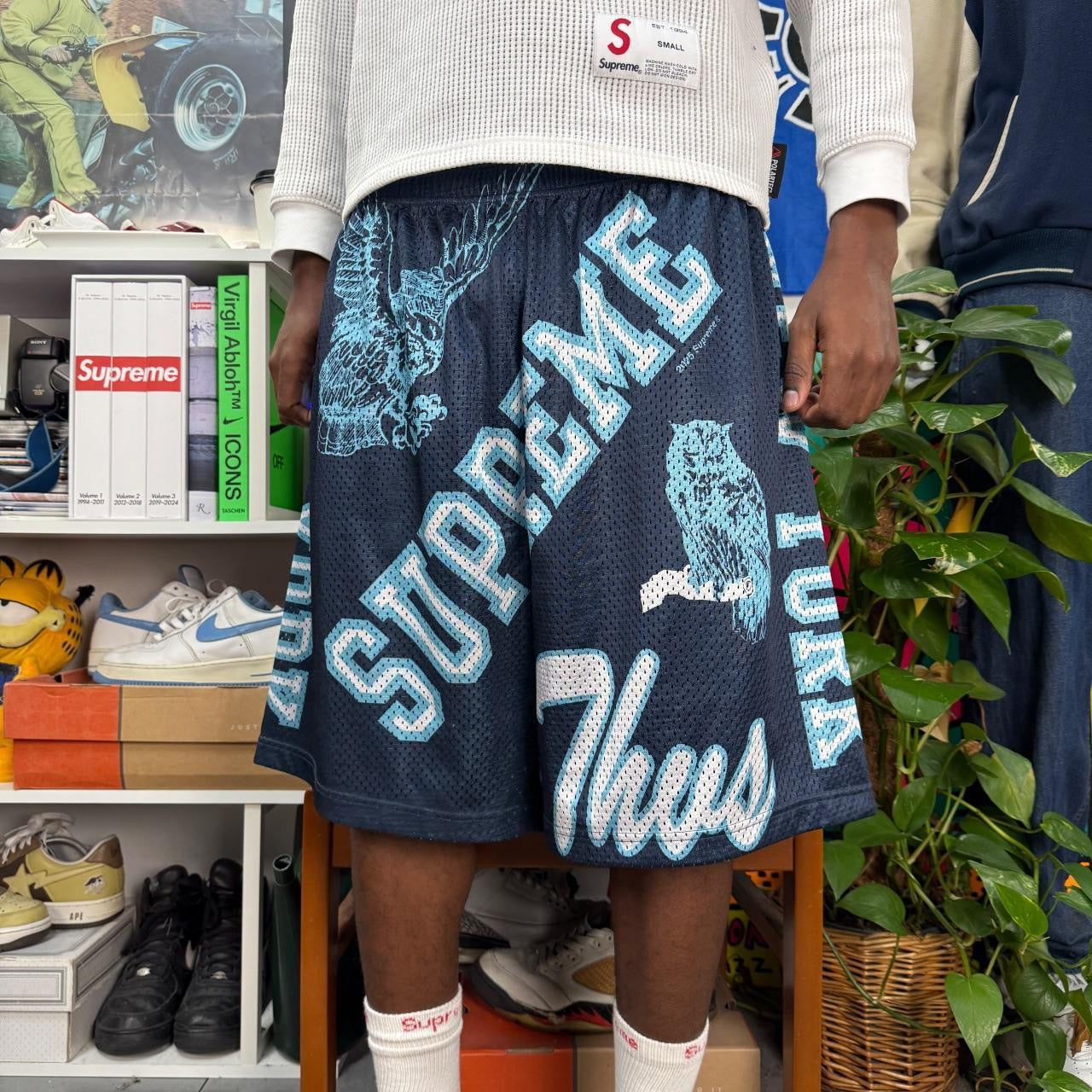 SUPREME SS25 VARSITY MESH SHORTS