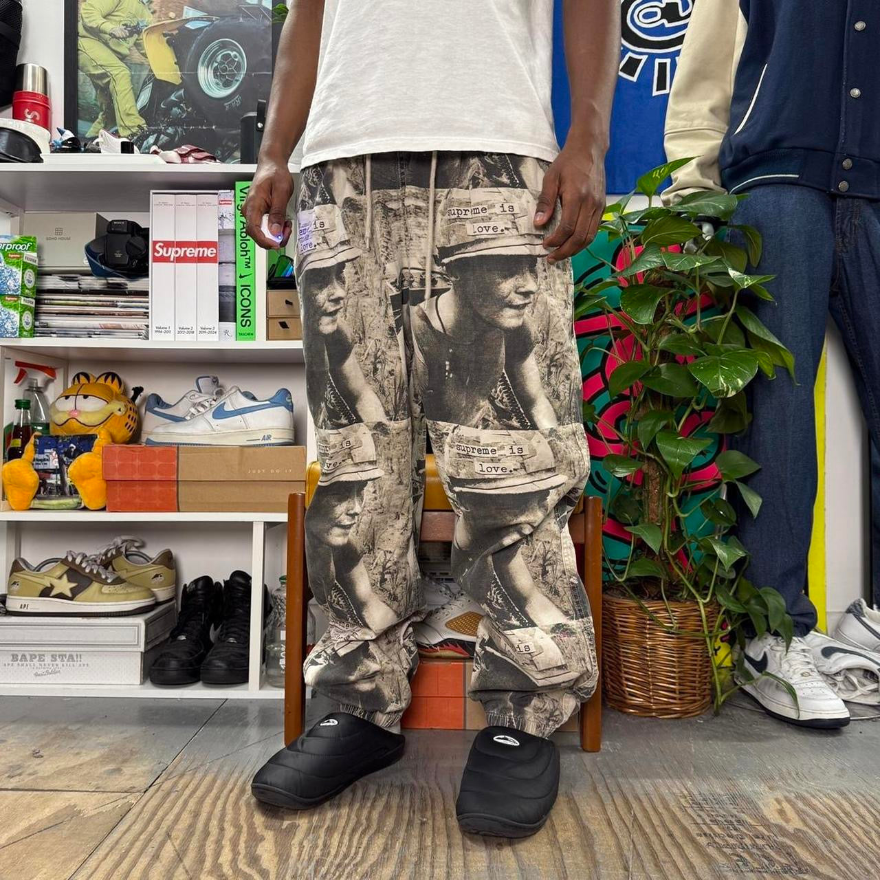 SUPREME FW19 "SUPREME IS LOVE" PANT