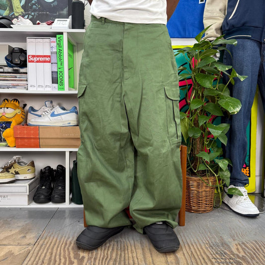 SKY HIGH FARM GREEN CARGO BOTTOMS