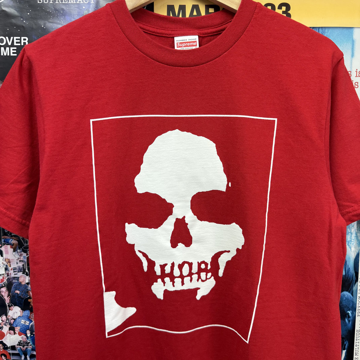 SUPREME NUMBER NINE FW25 MANSON RED TEE