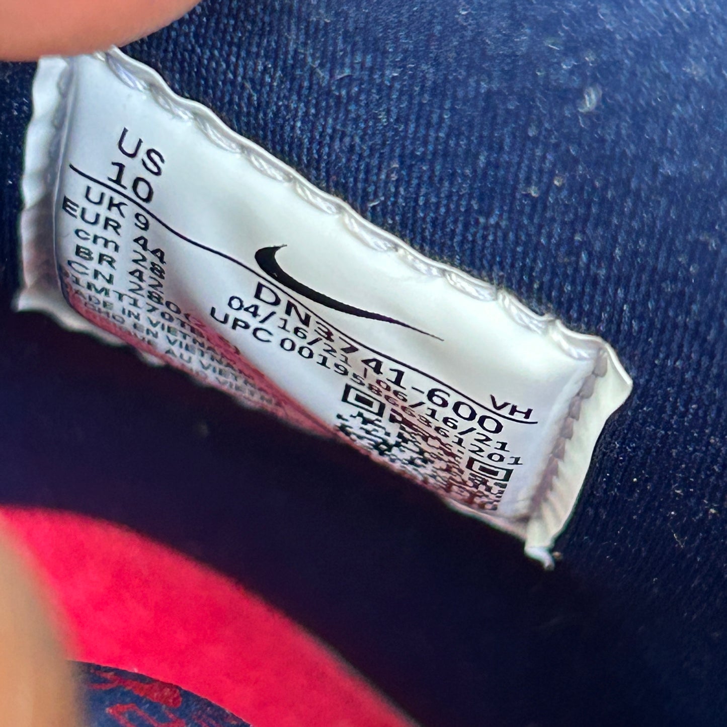 SUPREME NIKE SB DUNK HIGH 'BY ANY MEANS"