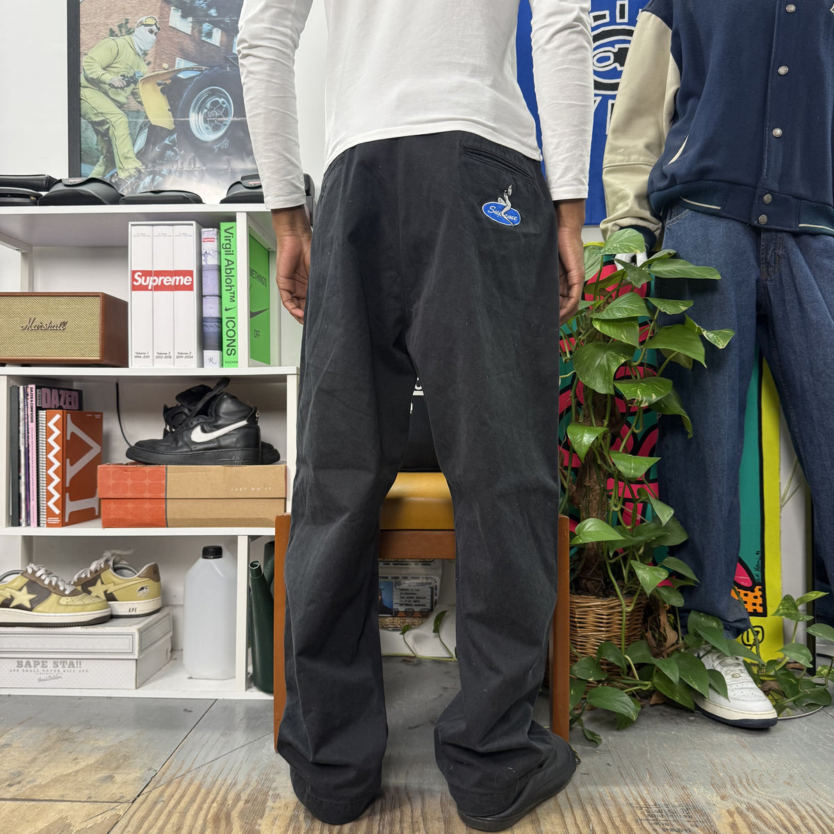 SUPREME BLACK PIN CHINOS