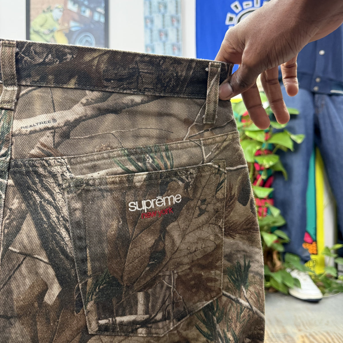SUPREME FW25 REALTREE BAGGY DENIM JEANS
