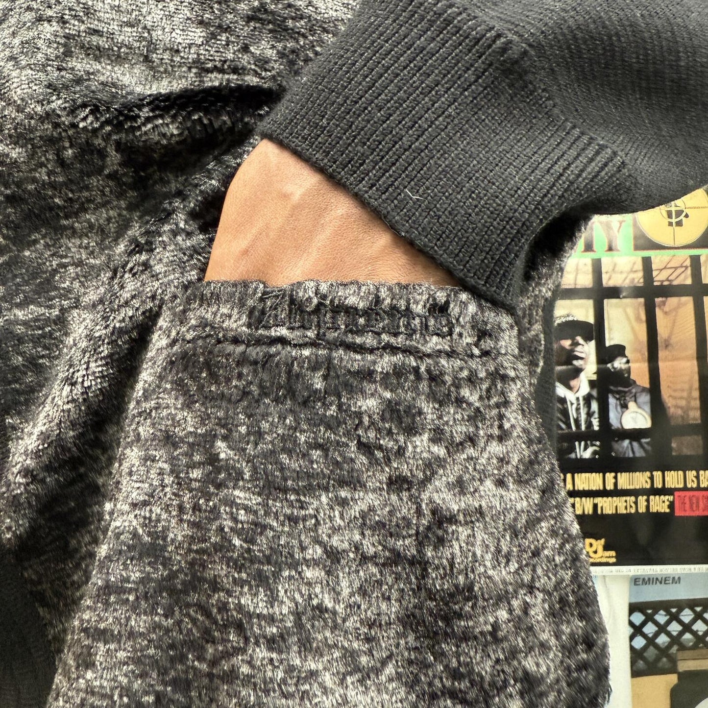 SUPREME FW22 FAUX FUR ZIP UP CARDIGAN