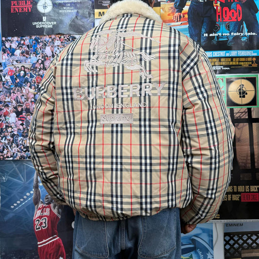 SUPREME BURBERRY SS22 SHEARLING COLLAR DOWN PUFFER JACKET