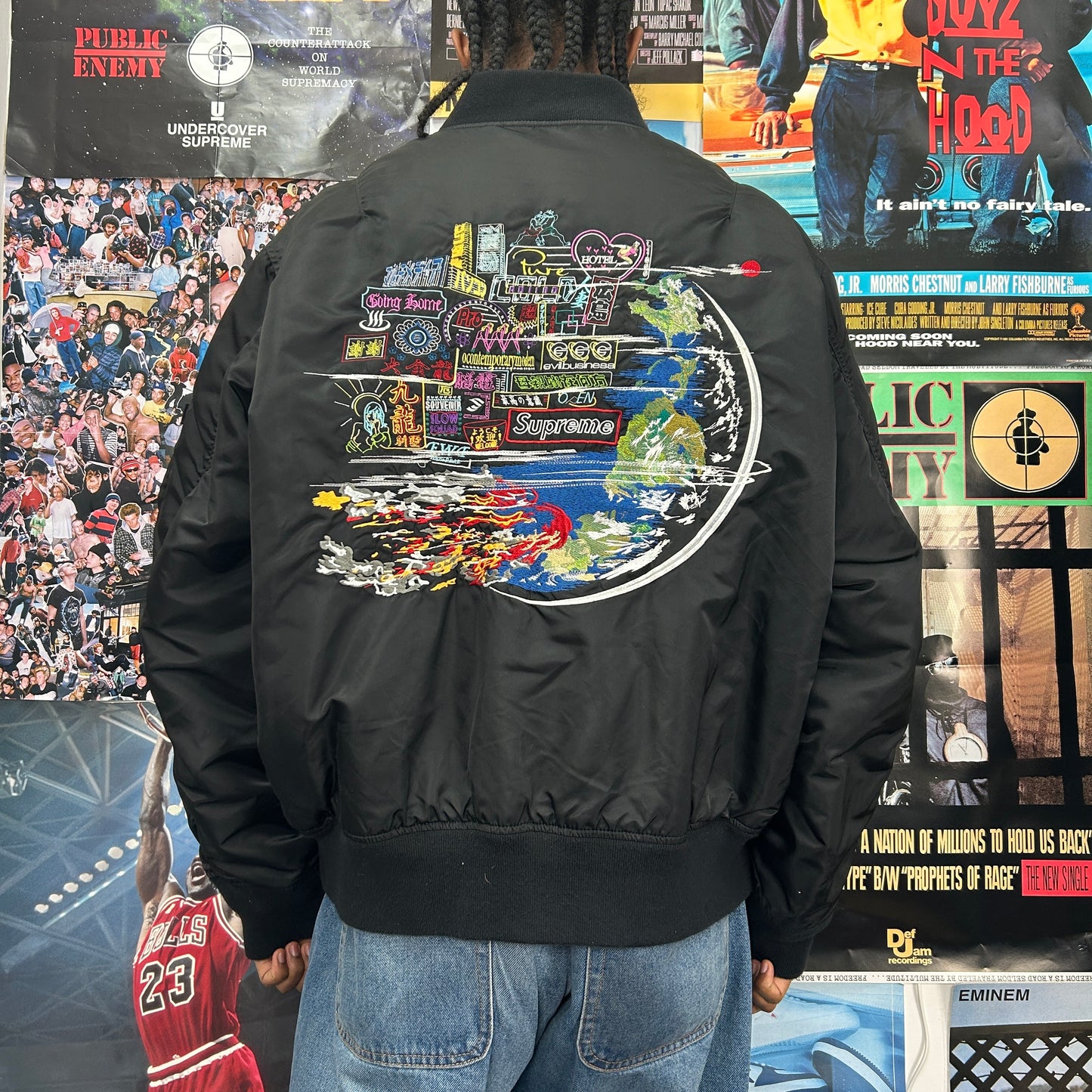 SUPREME FW20 GLOBE MA-1 REVERSIBLE BOMBER JACKET