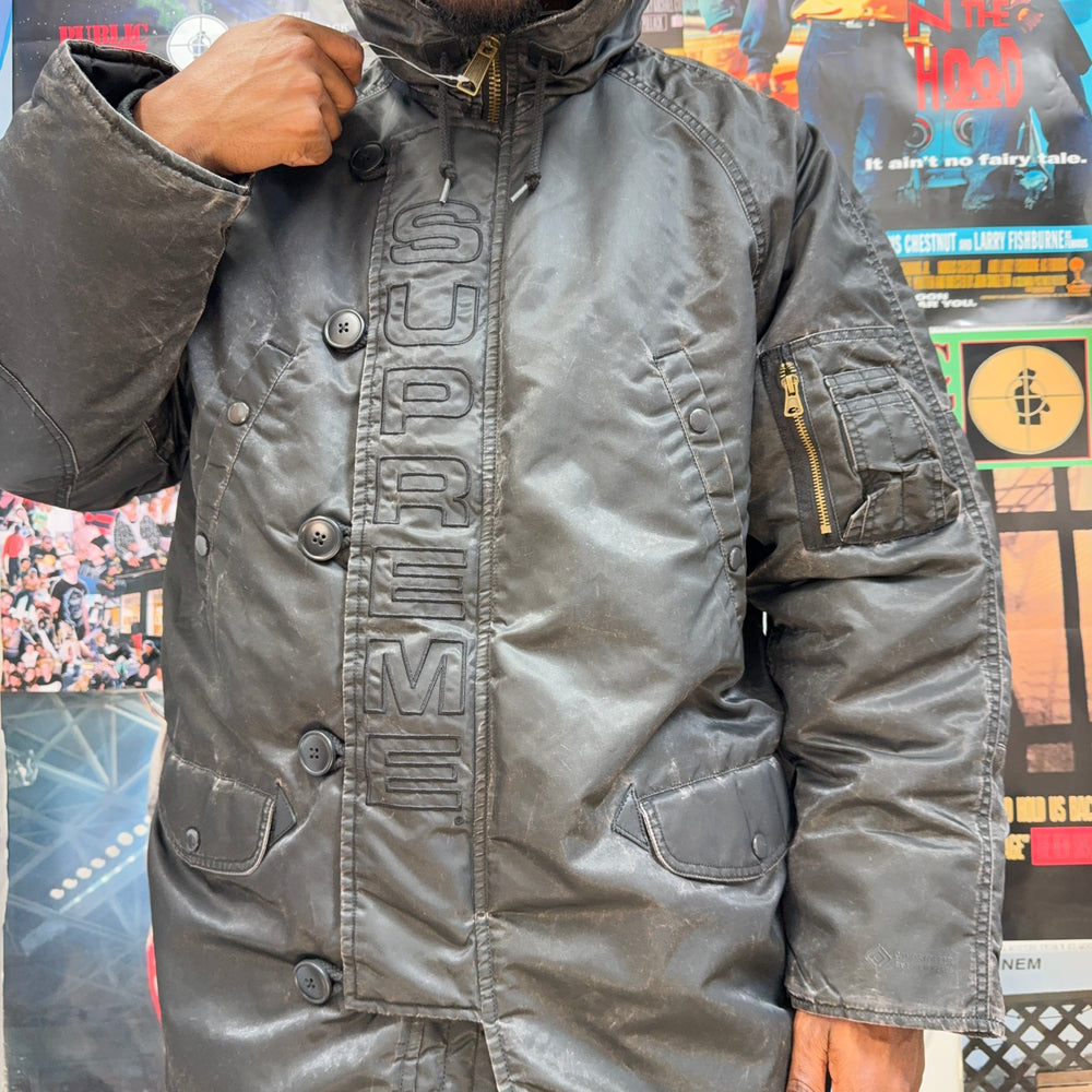 SUPREME FW24 WASHED FLIGHT SATIN N-3B PARKA
