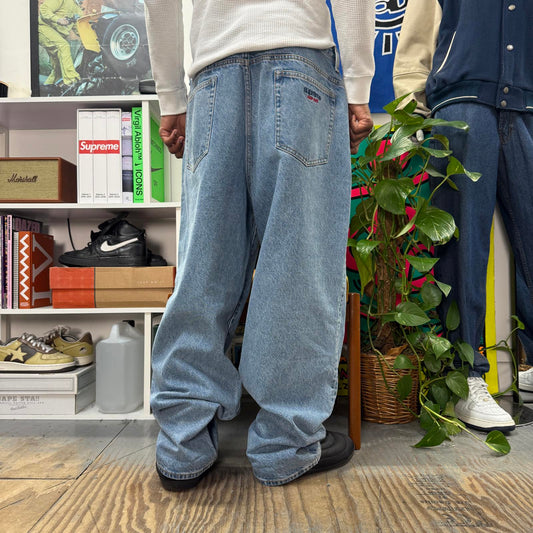 SUPREME FW24 BAGGY LIGHT DENIM JEANS