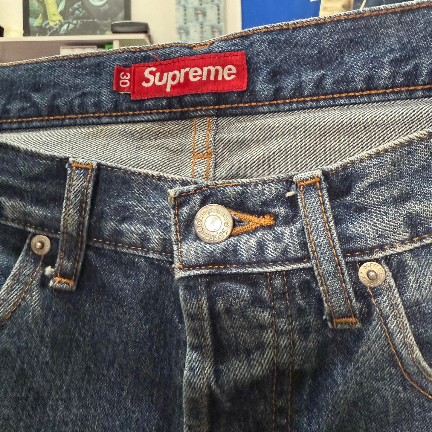 SUPREME FW23 DISTRESSED LOOSE FIT SELVEDGE JEANS