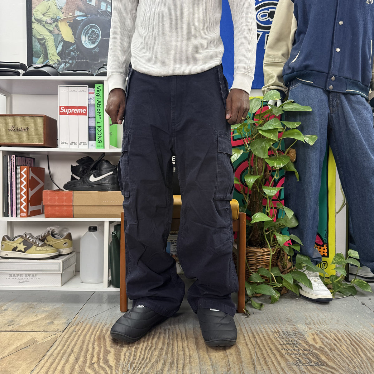 SUPREME SS26 NAVY CARGOS