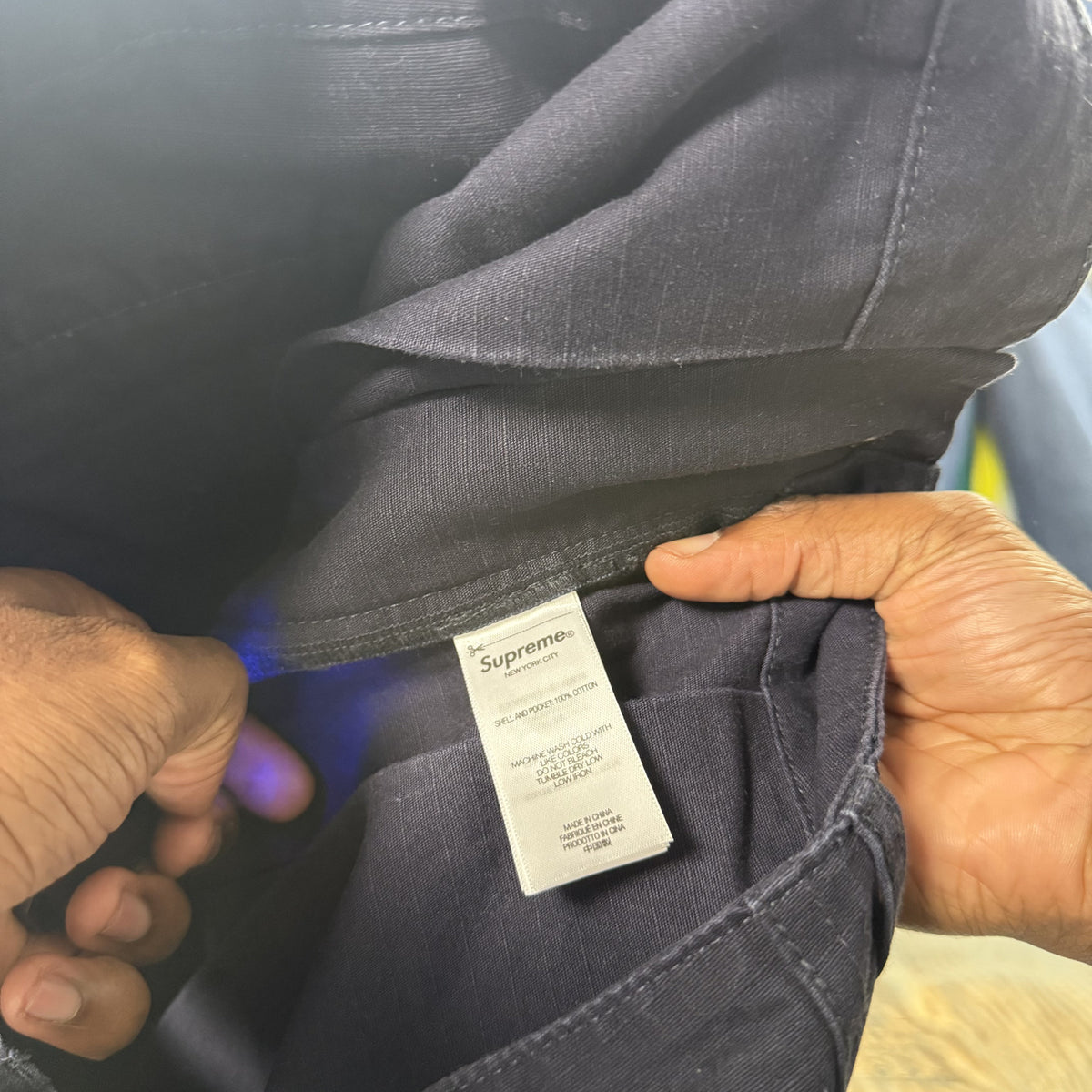 SUPREME SS26 NAVY CARGOS