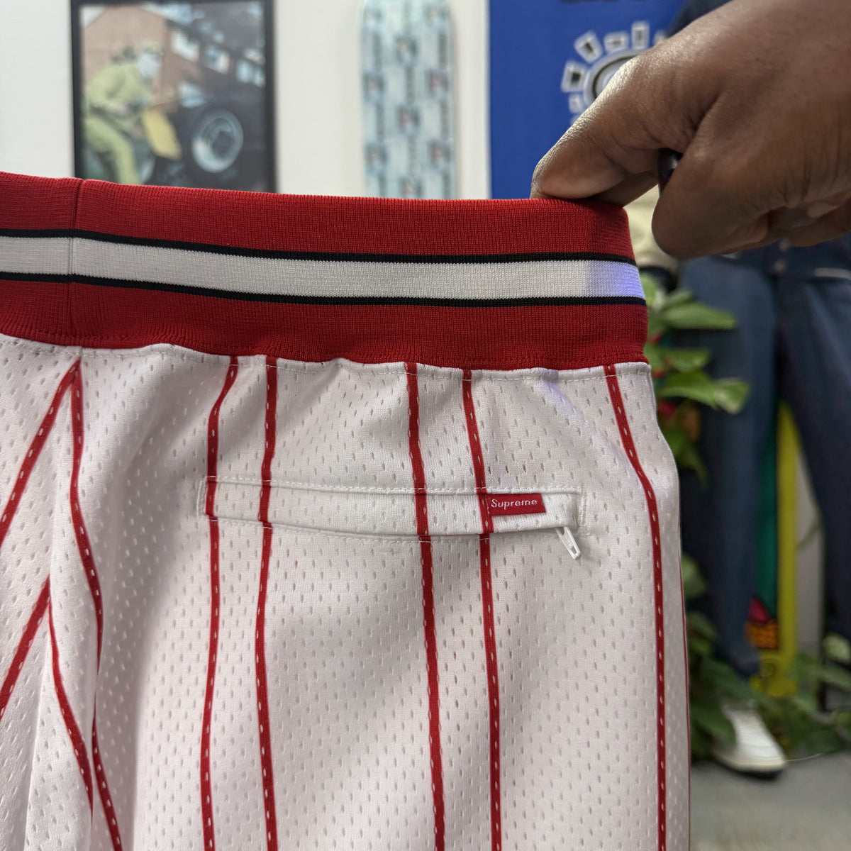 SUPREME SS24 STAR BASKETBALL SHORTS