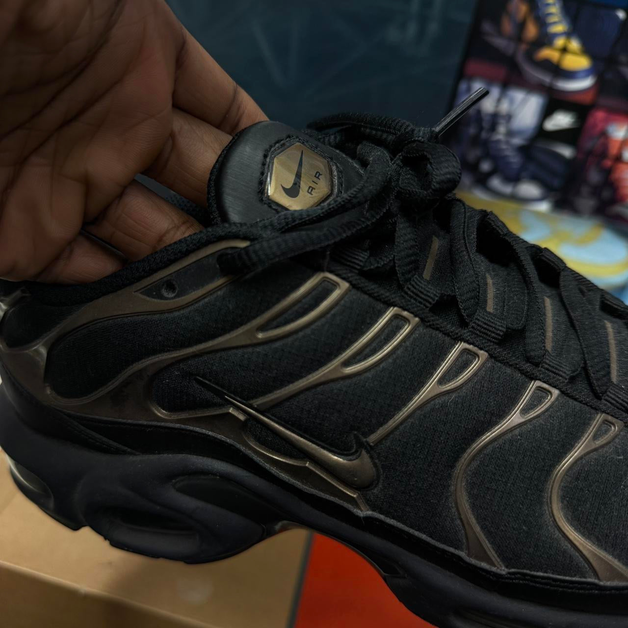 NIKE SAMPLE 2015 FOOTLOCKER EXCLUSIVE METALLIC COCOA AIR MAX TN