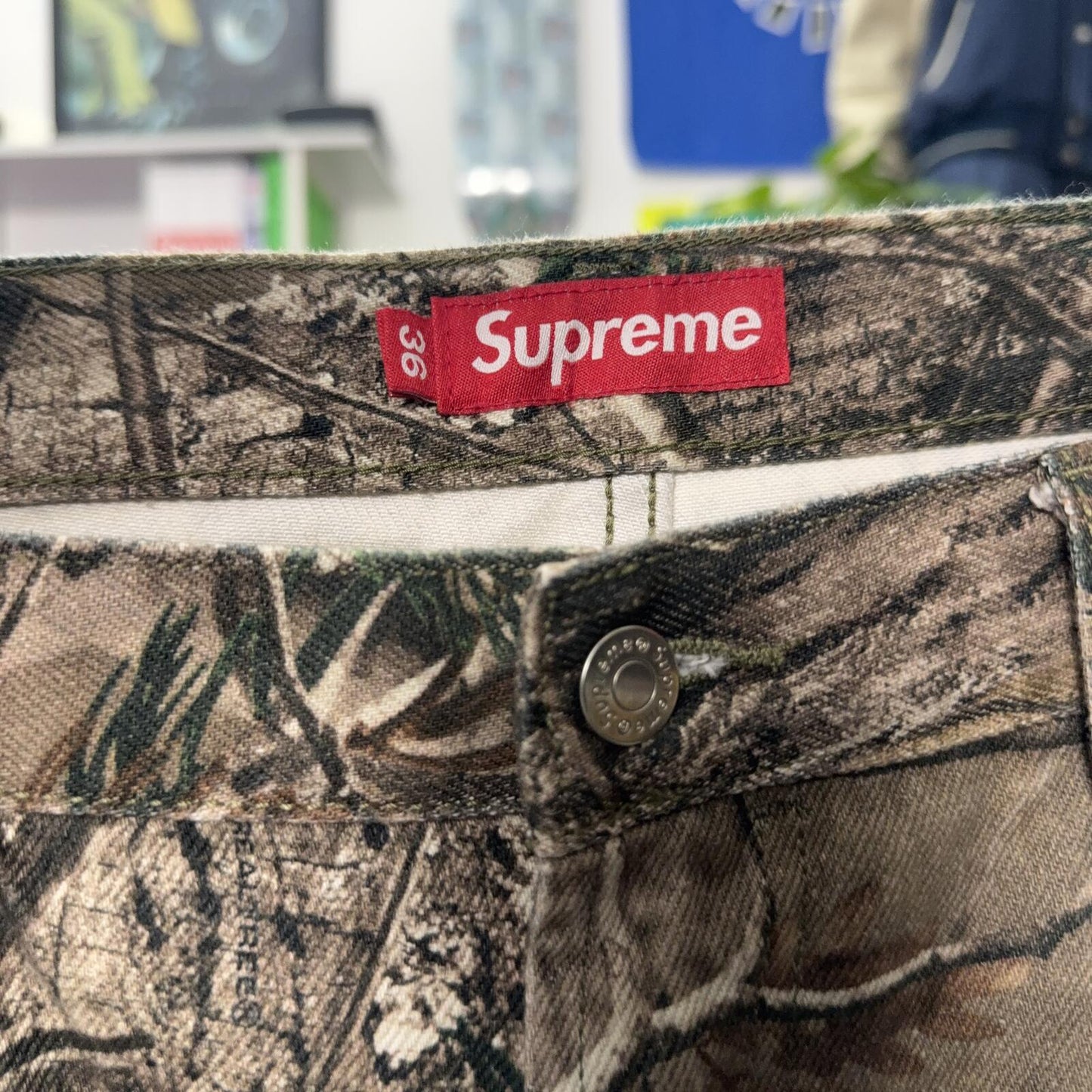 SUPREME FW25 BAGGY REALTREE DENIM JEANS