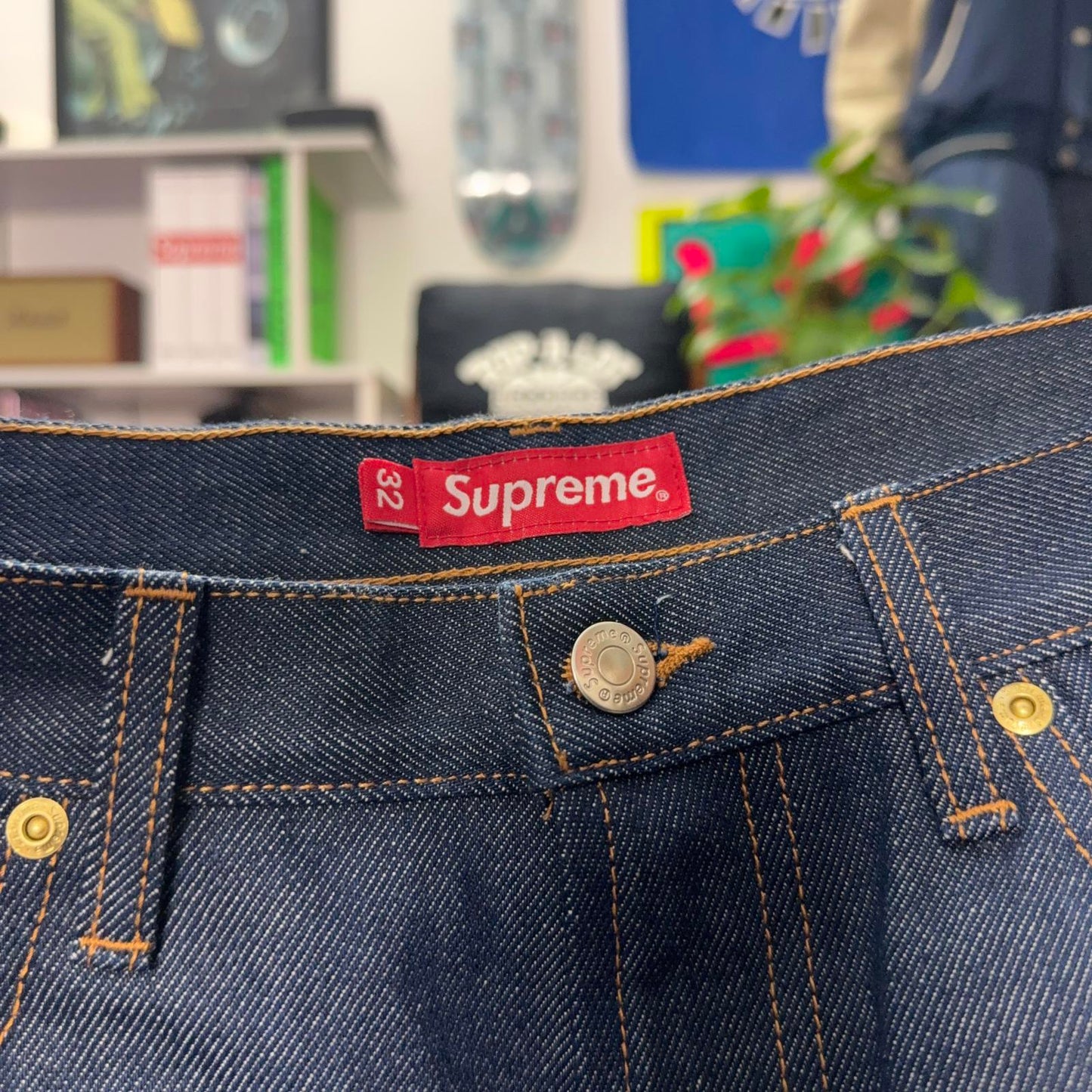 SUPREME FW24 BAGGY SELVEDGE DENIM JEANS