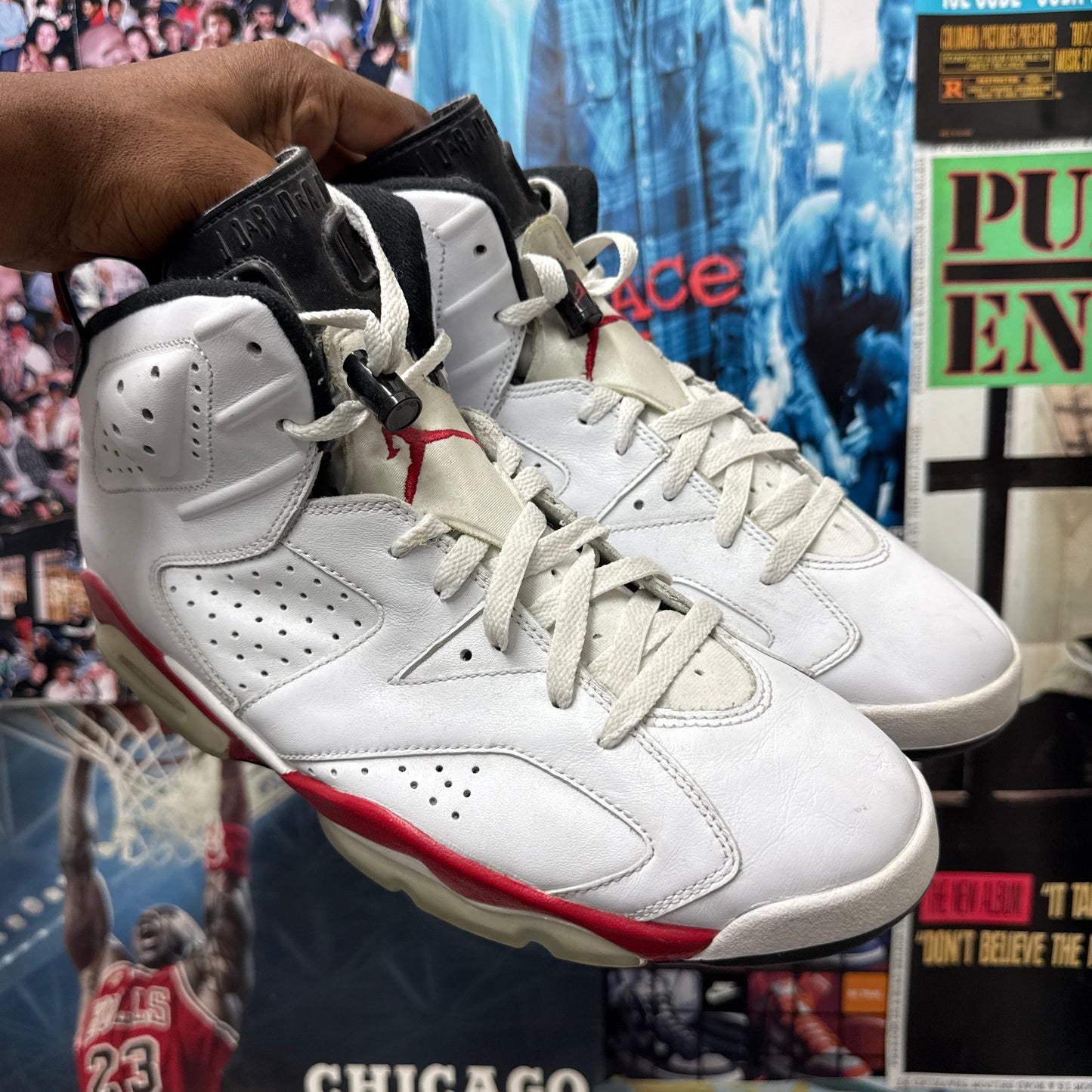 JORDAN 6 2009 BULLS WHITE VARSITY RED