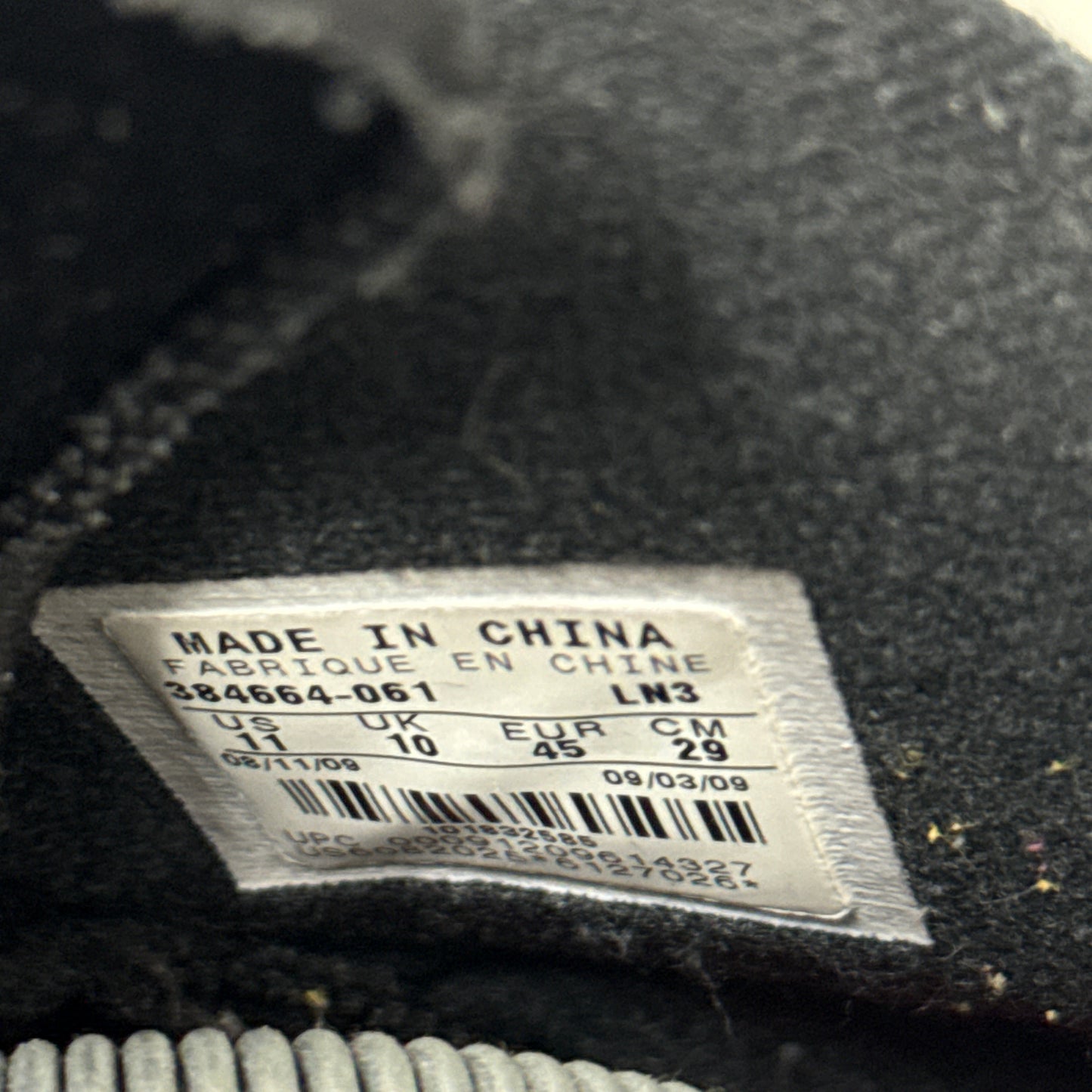 JORDAN 6 2009 BULLS BLACK VARSITY RED