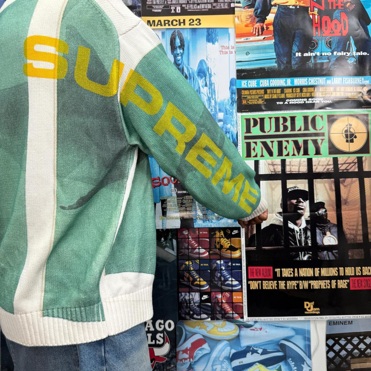 SUPREME SS25 DAMIEN HURST KNIT SWEATER