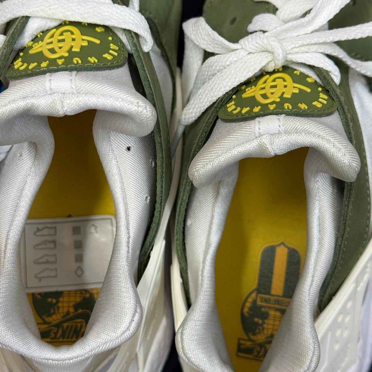 NIKE X STUSSY 2021 AIR HURACHE