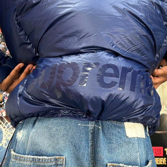 SUPREME FW23 FEATHERWEIGHT DOWN PUFFER JACKET
