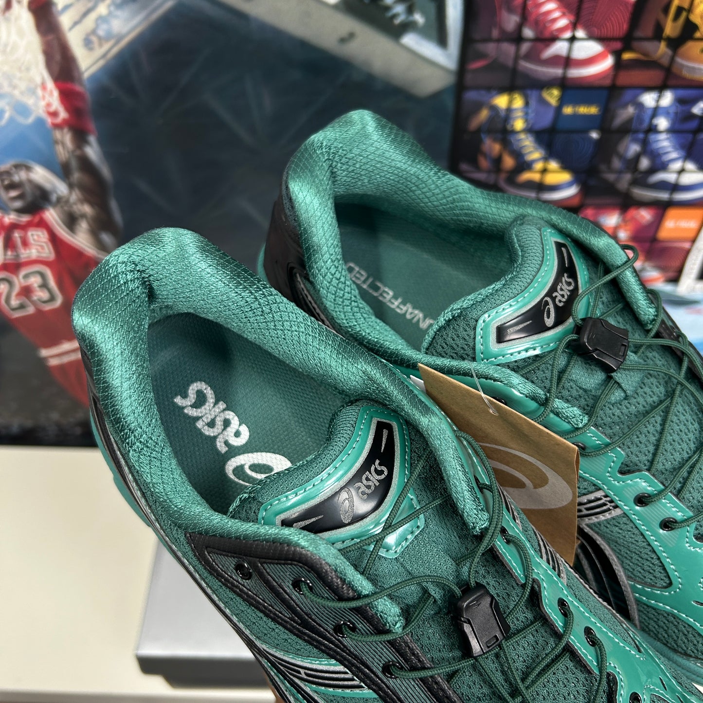 ASICS GEL-KAYANO 14 UNAFFECTED INFINITE WONDERS