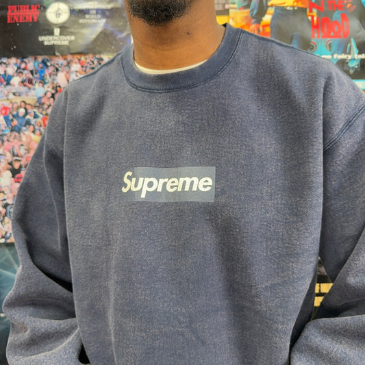 SUPREME SS25 NAVY BOX LOGO CREWNECK
