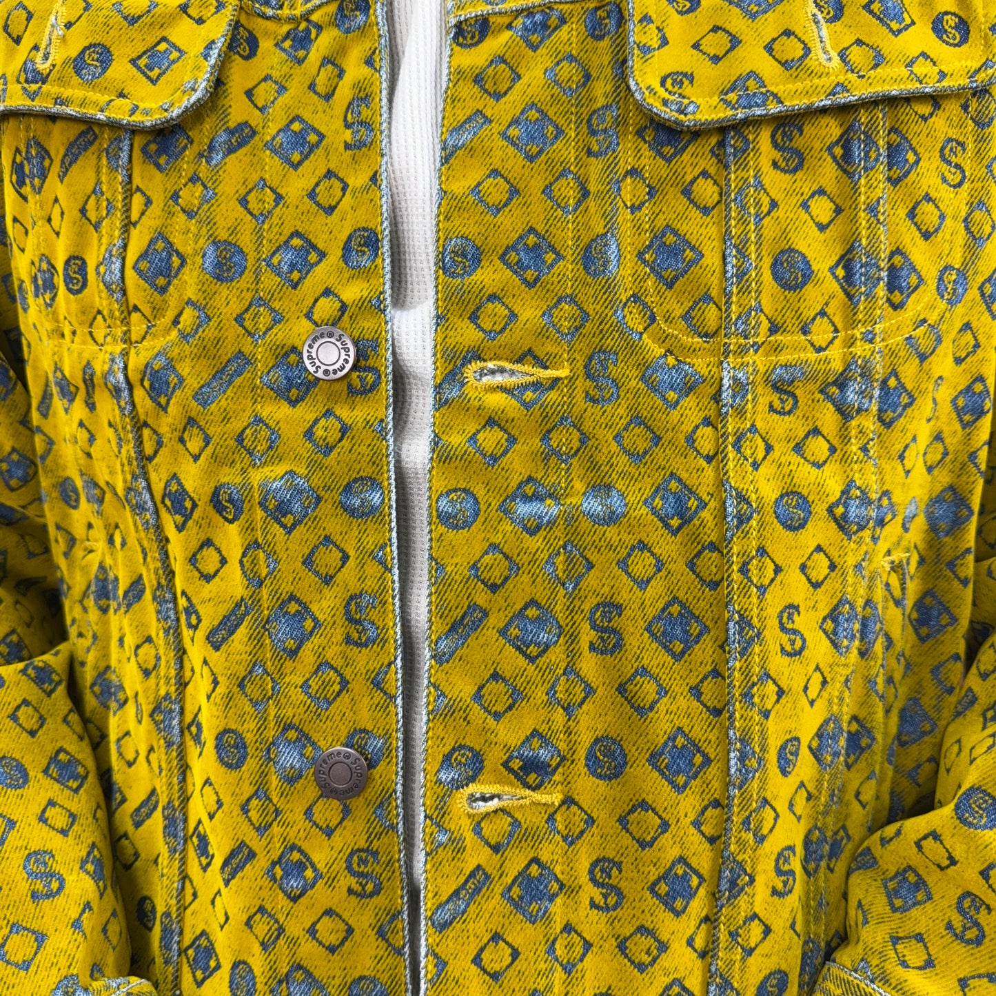 SUPREME SS24 FLOCKED DENIM TRUCKER JACKET