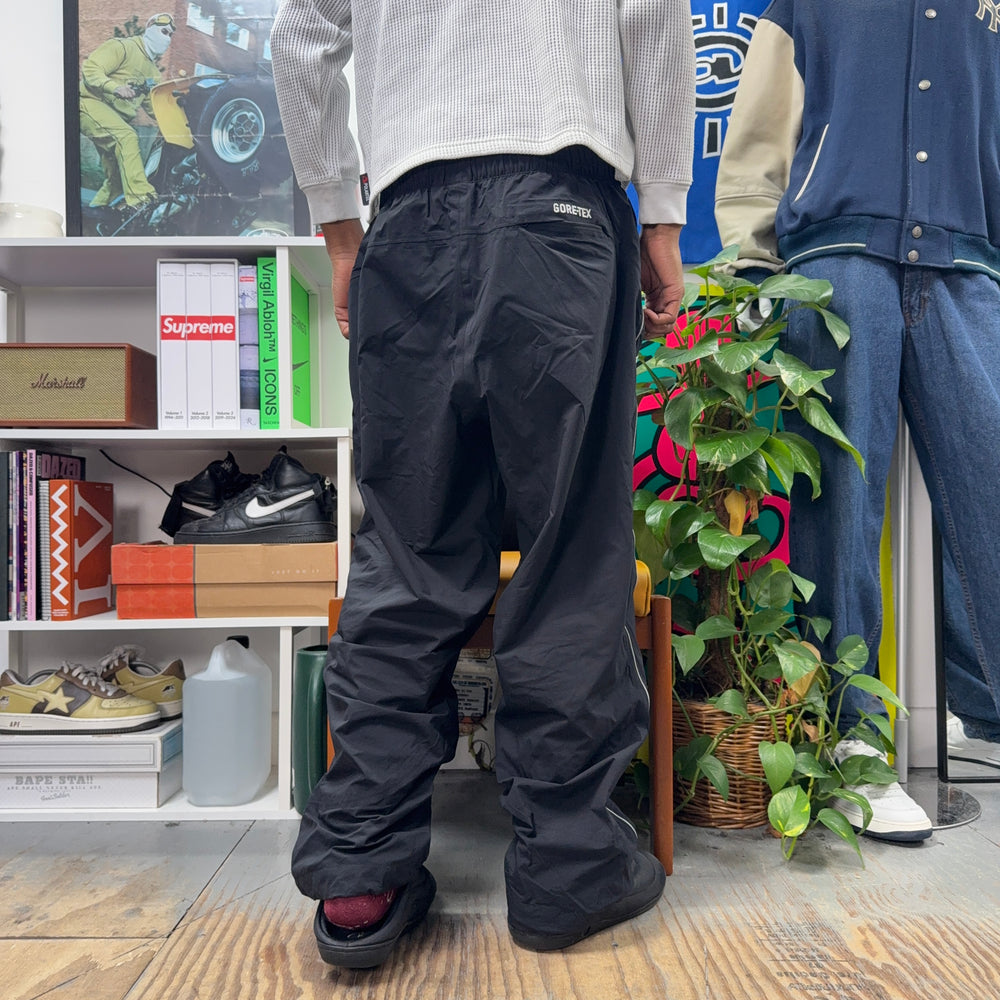 SUPREME X UMBRO SS25 GORE-TEX TRACK PANT