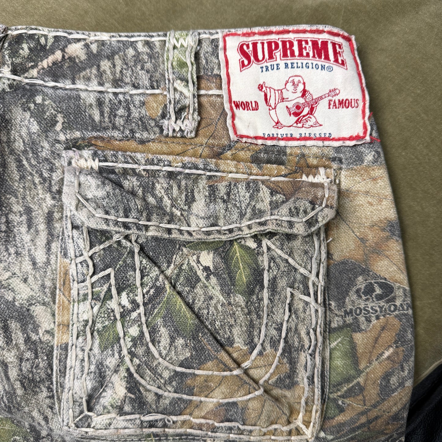 SUPREME TRUE RELIGION FW21 REALTREE CARGO DENIM