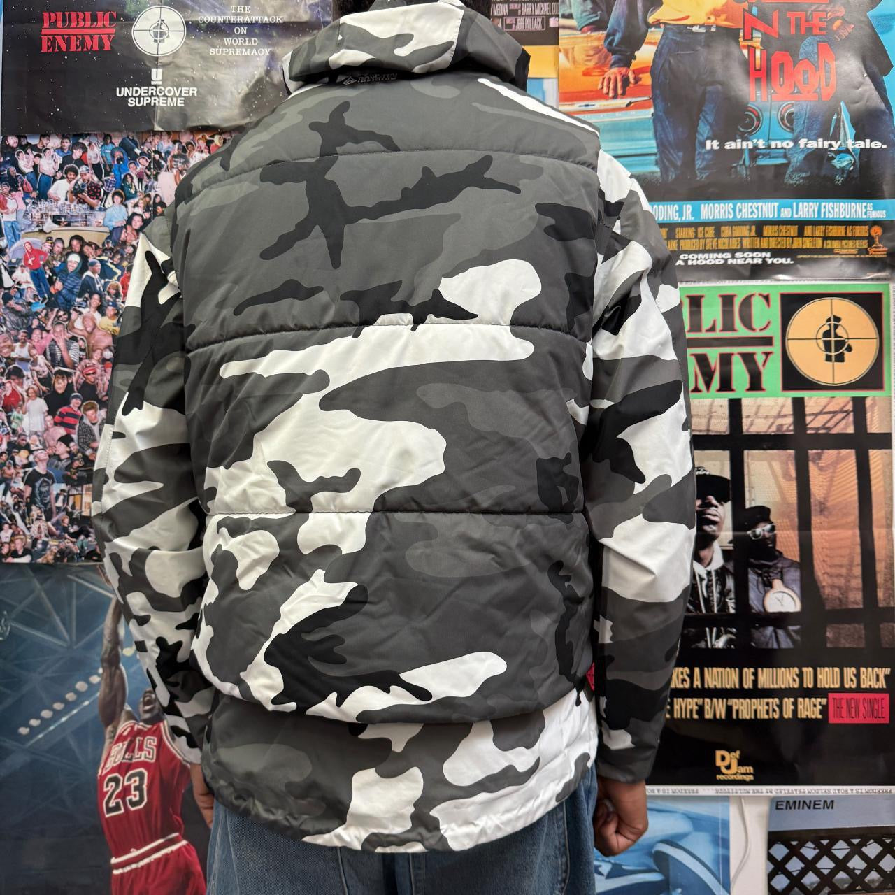 SUPREME FW22 2 IN 1 GORE-TEX SHELL WINDSTOPPER VEST