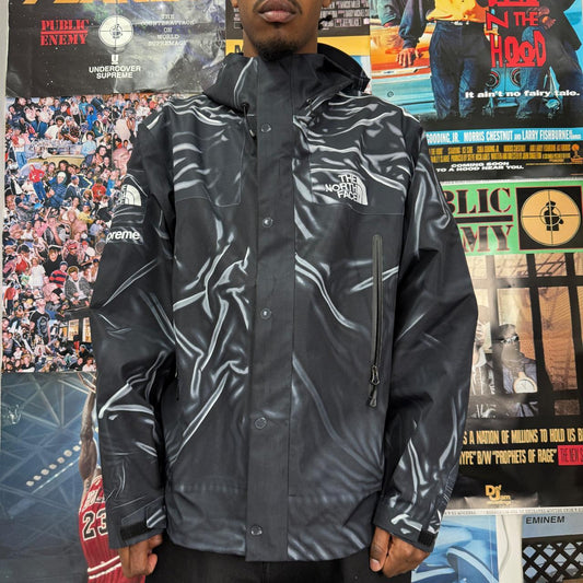 SUPREME THE NORTH FACE SS23 TROMPE L'OEIL SHELL JACKET