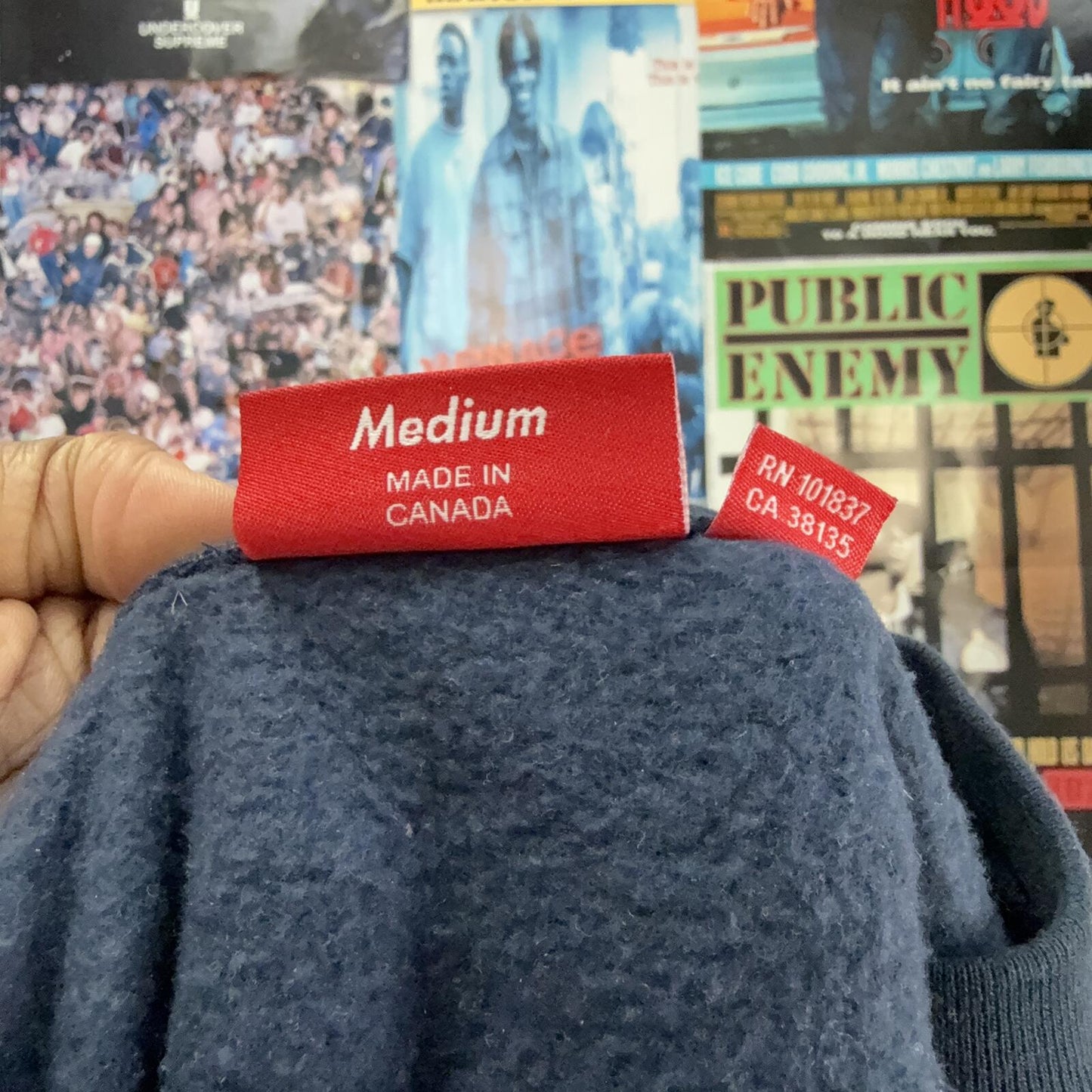 SUPREME FW25 SMALL BOX NAVY CREWNECK