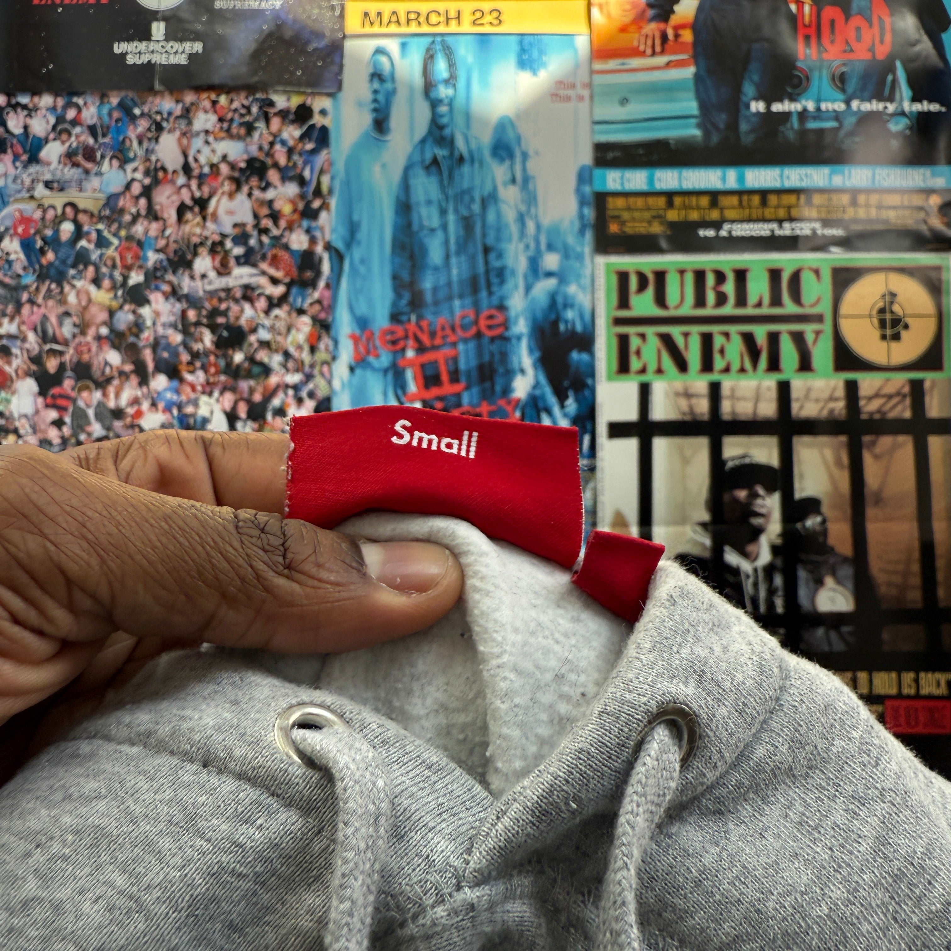 SUPREME GREY HOODIE