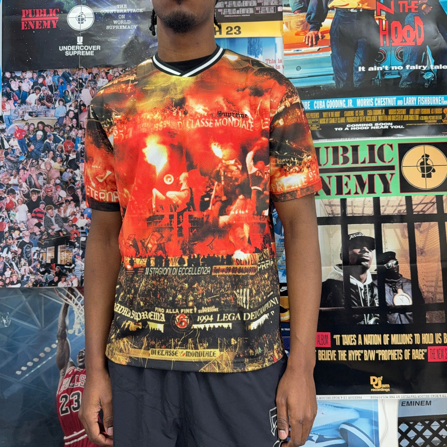 SUPREME SS25 VINCI PER NOI SOCCER JERSEY