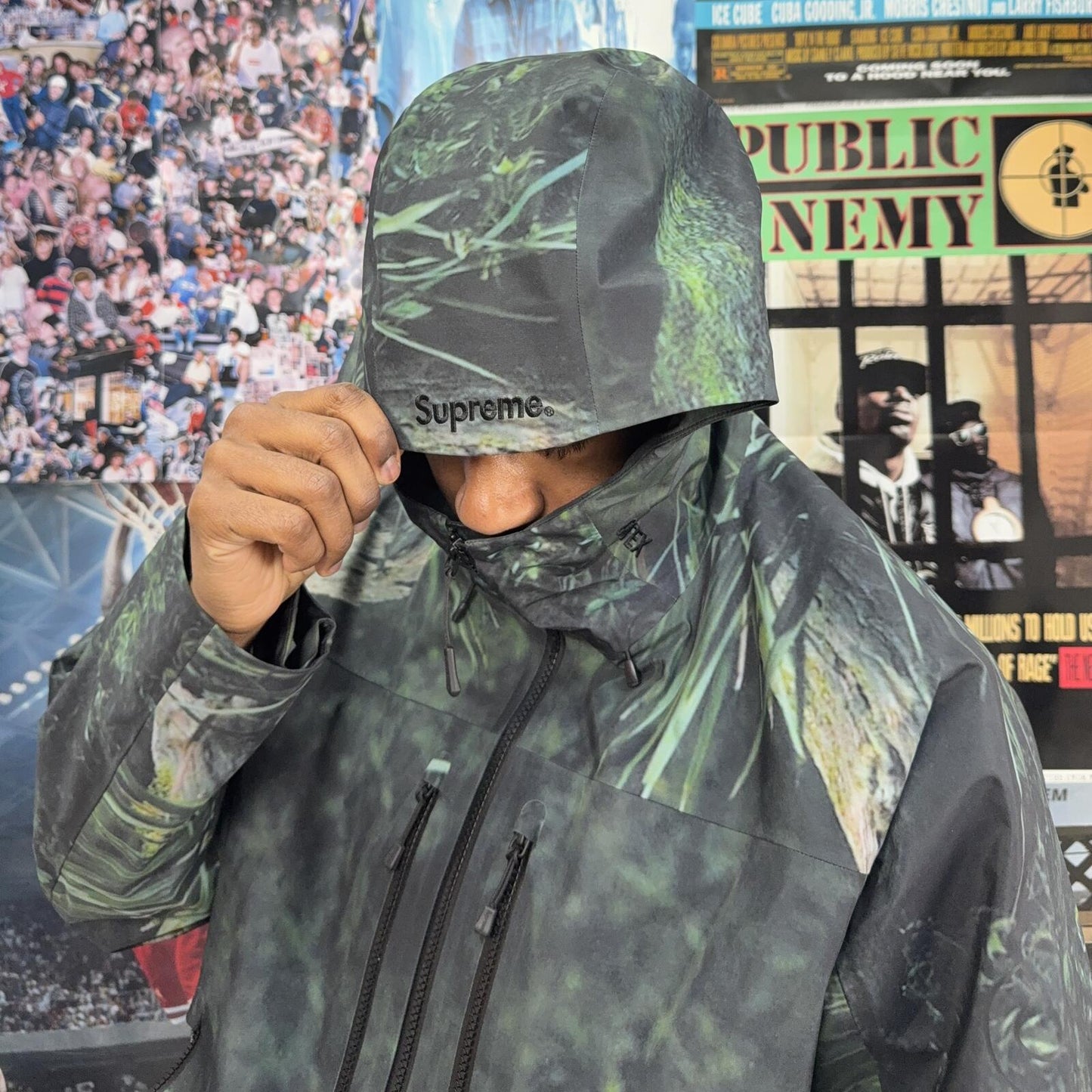 SUPREME SS24 KERMIT GORE-TEX TAPED SEAM SHELL JACKET
