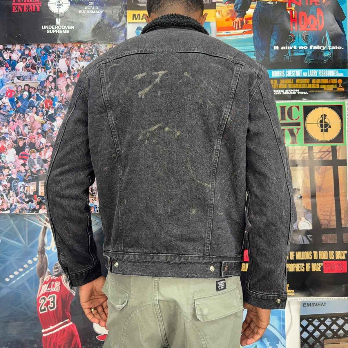 SUPREME FW16 LEVIS BLEACHED SHERPA TRUCKER JACKET