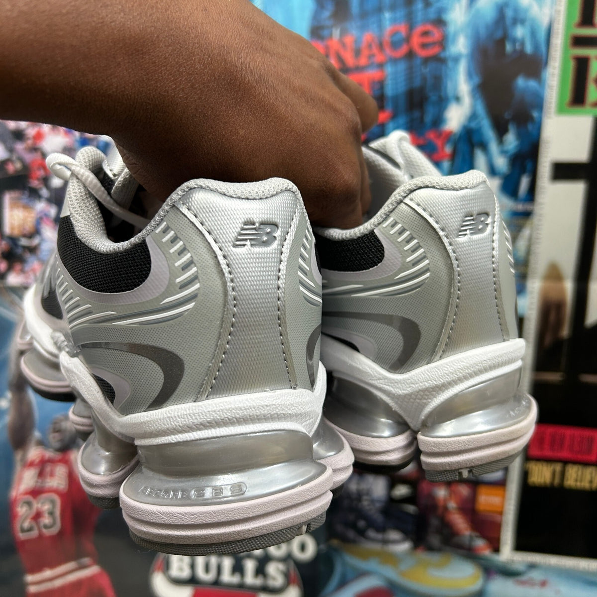 NEW BALANCE ABZORB 2000